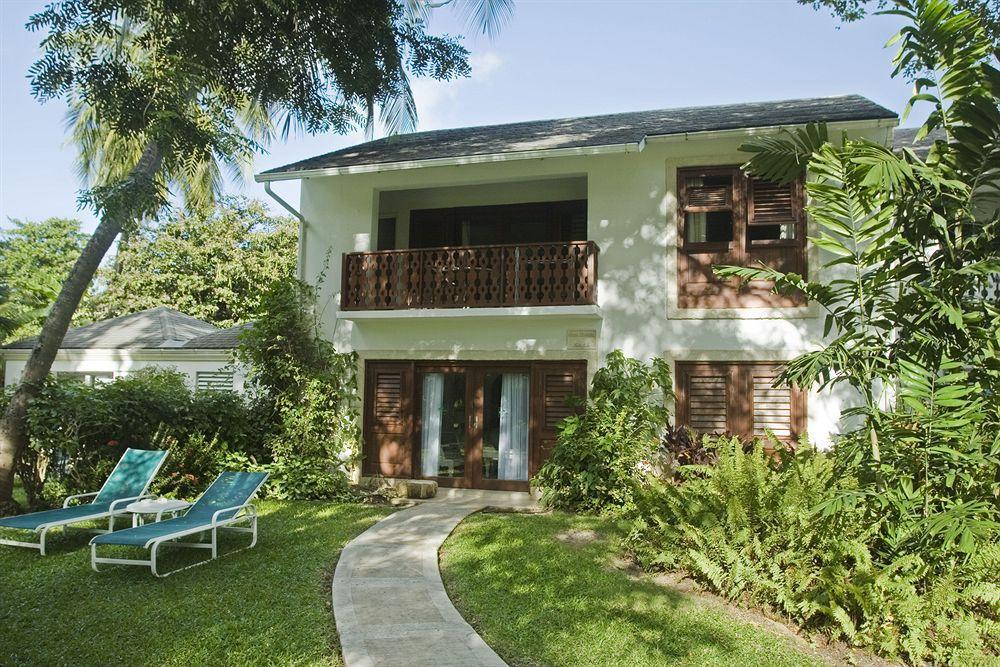 Settlers Beach Hotel Saint James Bagian luar foto