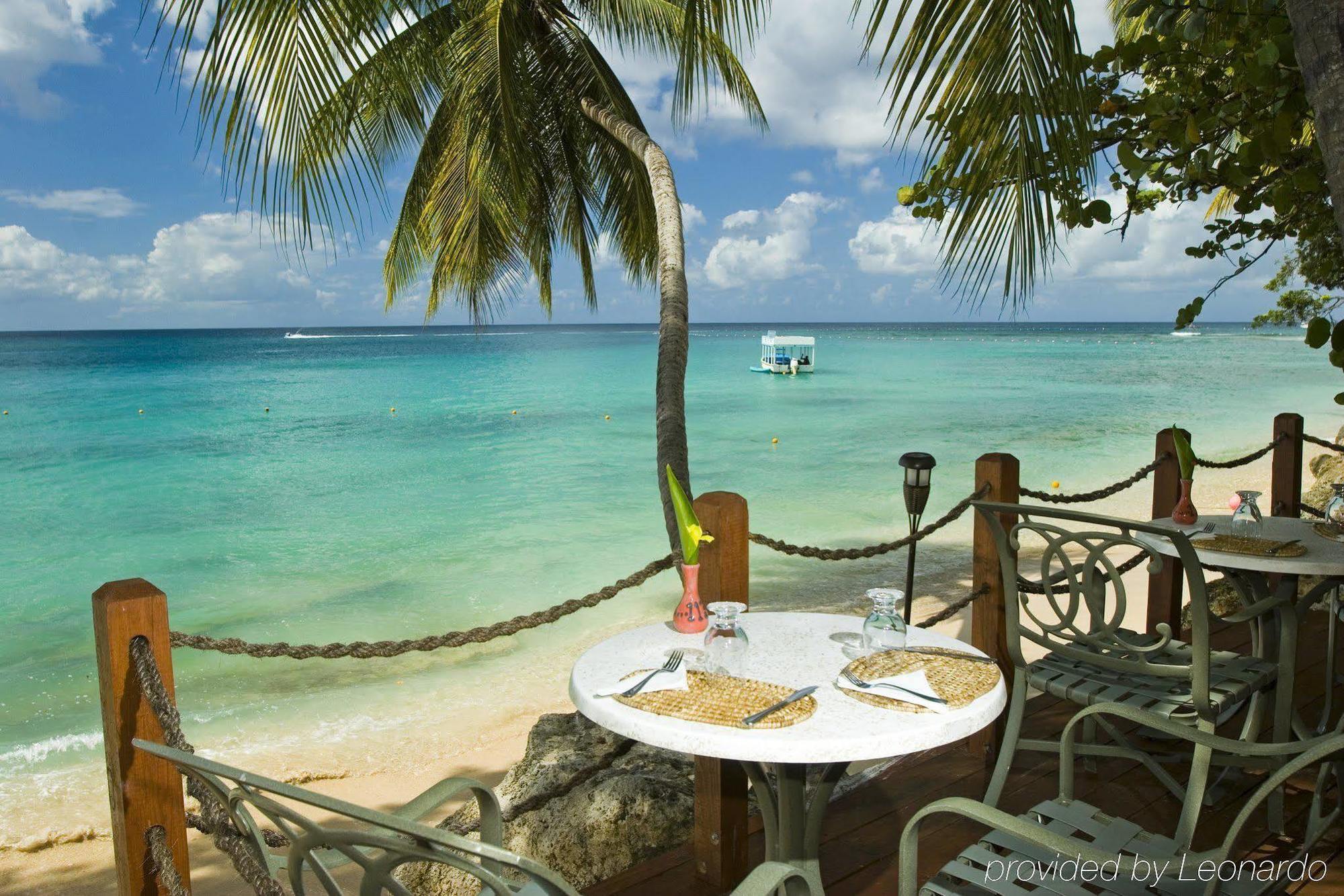 Settlers Beach Hotel Saint James Restoran foto
